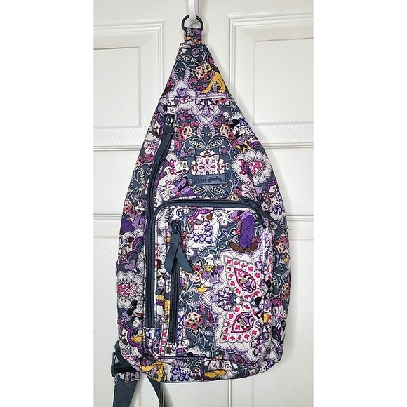Vera Bradley X Disney Sweet Treats Sling Backpack‎ 2020 Goofy Mickey Donald EUC